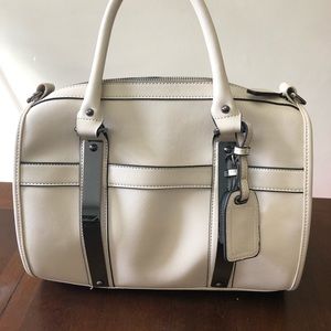 Aldo Satchel